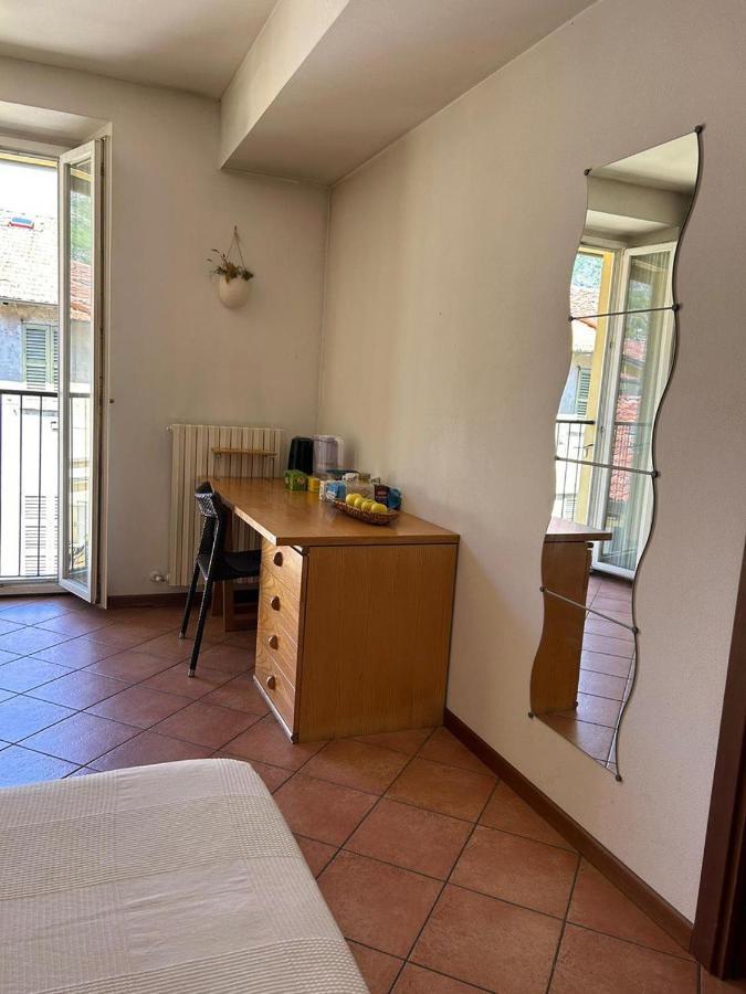 Lecco Only Females Guest House Экстерьер фото